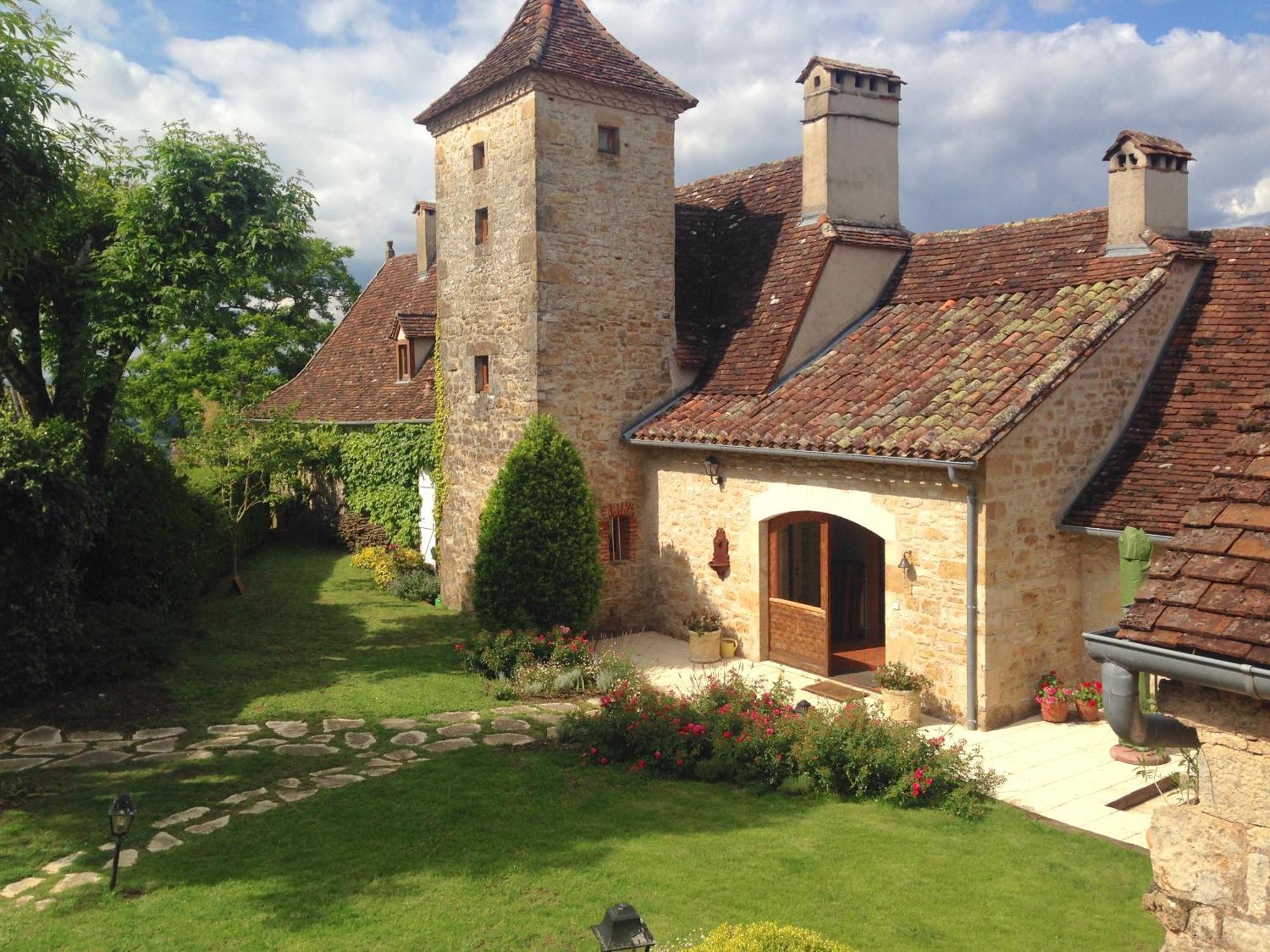 Manoir De Rieuzal Acomodação com café da manhã Loubressac Exterior foto