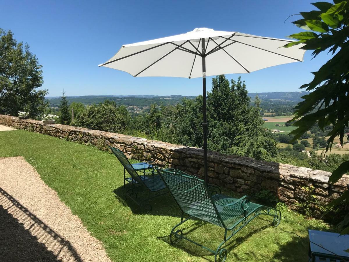 Manoir De Rieuzal Acomodação com café da manhã Loubressac Exterior foto